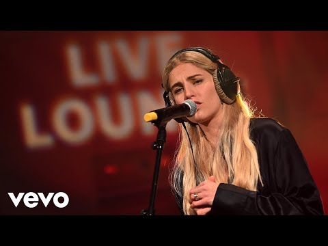 London Grammar - Blinding Lights in the Live Lounge