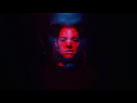 Femme Schmidt - Blue Lips (Official Music Video)