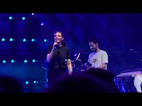 Mike Shinoda ft. Yvonne Catterfeld - Burn It Down (live) | 08.03.2019 | Sporthalle, Hamburg