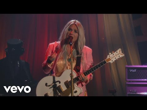 Kesha - Hymn (Live Performance @ YouTube)