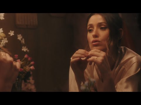 LÉON - You And I (Official Video)